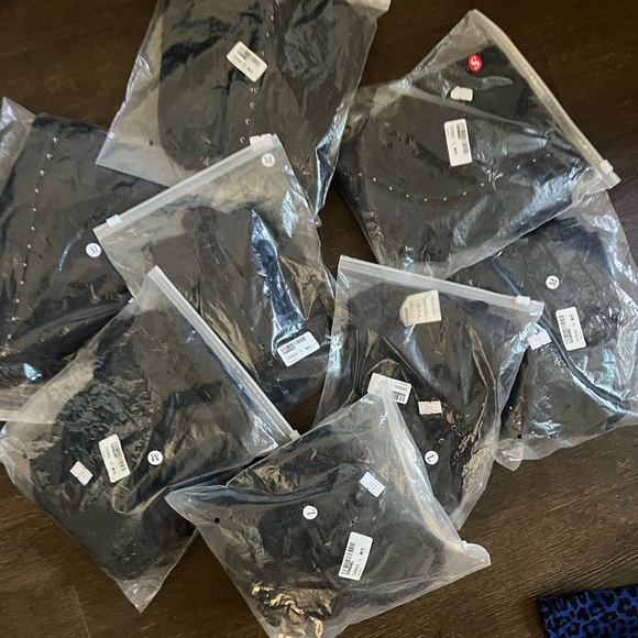 NWT Butt Shaper - Picture 3 of 3